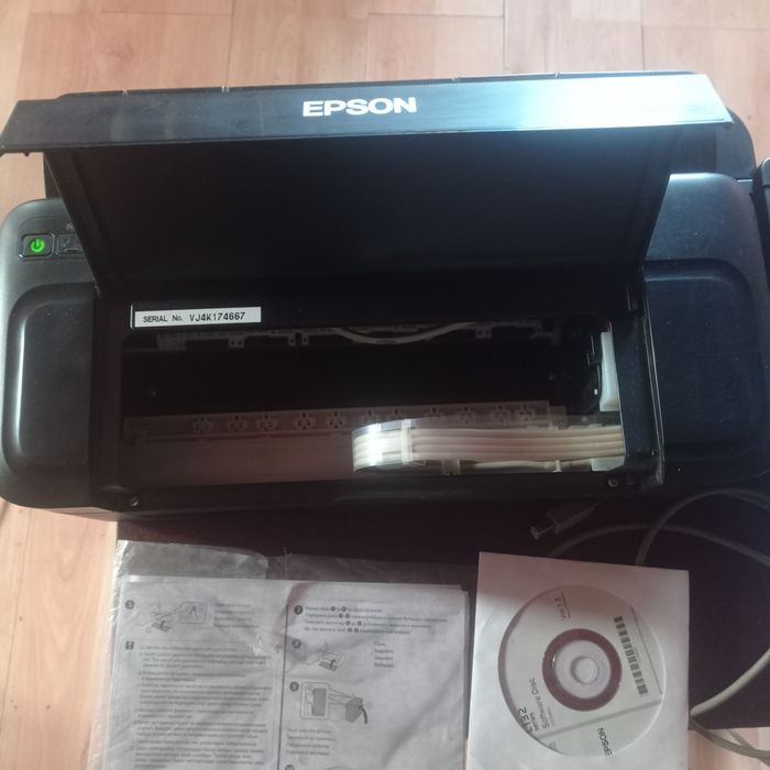 Принтер Epson L132 Model B521D Состояние почти новый, открытой коробки.