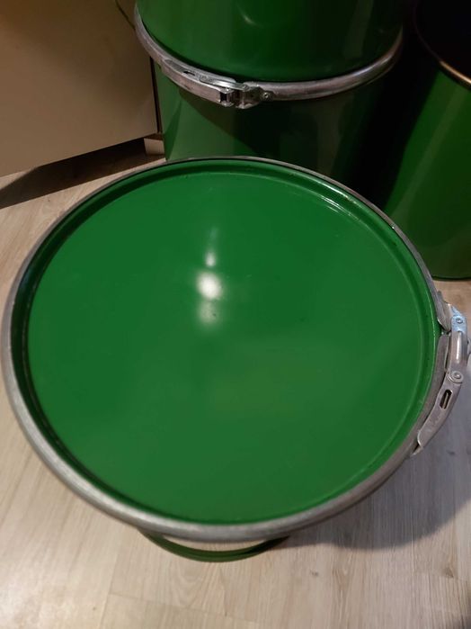 Beczka metalowa 30L z pokrywką, wiadro