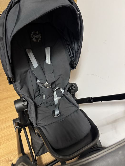 Cybex priam 4.0 caly czarny