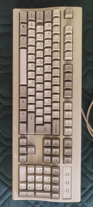 Klawiatura retro PS2