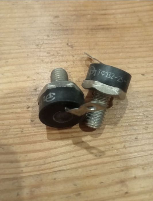 Тиристоры Т142-63-10