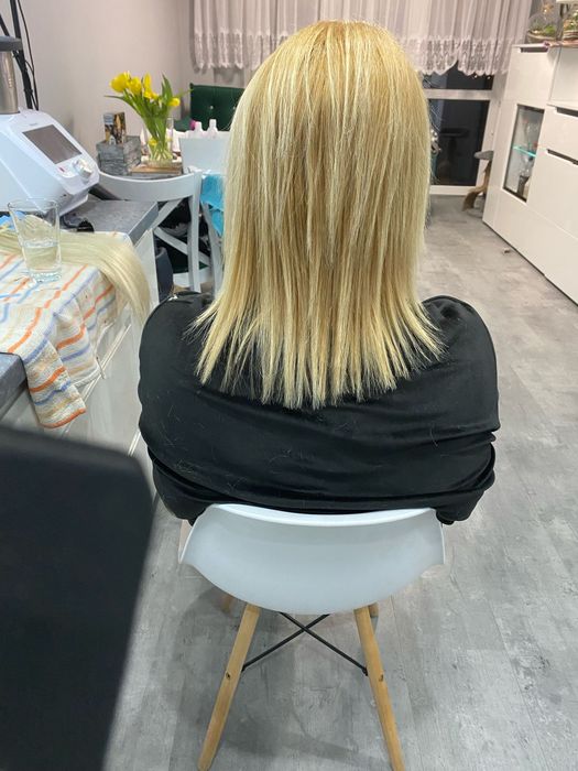 Przedłużanie/zagęszczanie włosów DOJAZD DO KLIENTKI