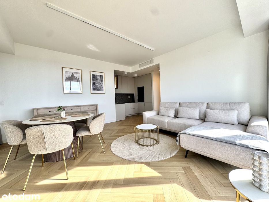 Nowoczesny i luksusowy apartament z tarasem w Centrum