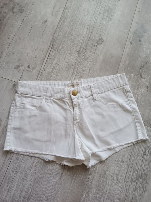 Shorty damskie Stradivarius