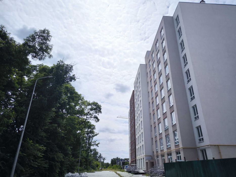 Видова 2К в зданому будинку. Розвинений район. Газ. Котел