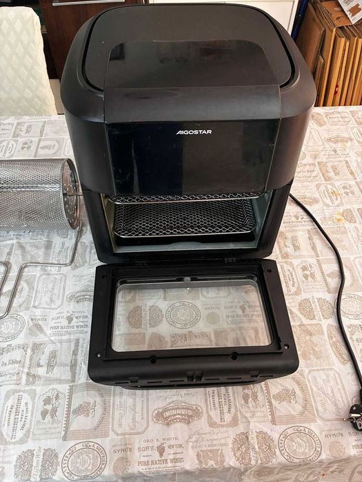 Airfryer marca Aigostar vendo porque não lhe dou uso - 12L