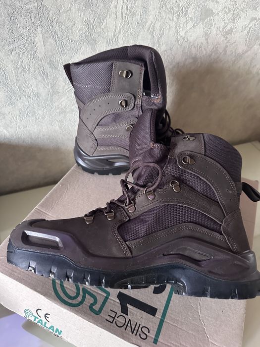 Ботинки тактические