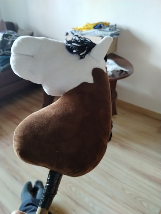 Konik hobbyhors brązowy