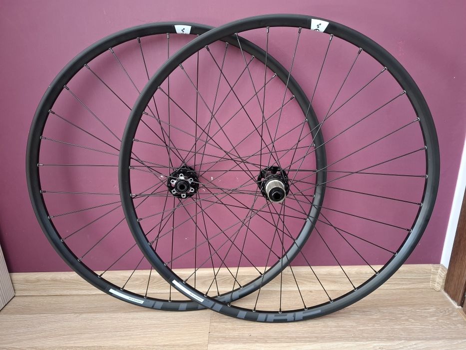 Nowe koła 28 29 novatec alexrims gravel szosa maszynowe łożyska