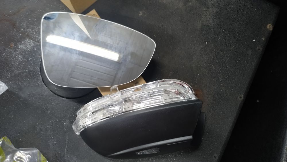 Повторитель поворота,поворотник Passat b7,B7 USA,b8 usa,CC,JETTA,NMS