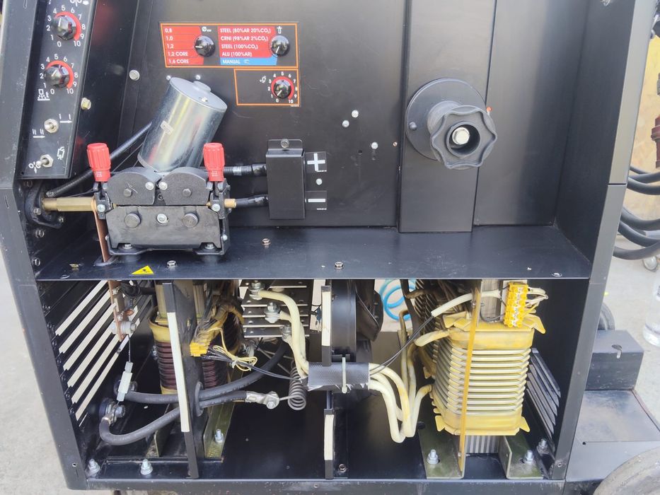 Migomat Lincoln Powertec 355C Pro
