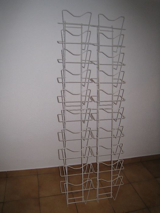 Expositores metálicos