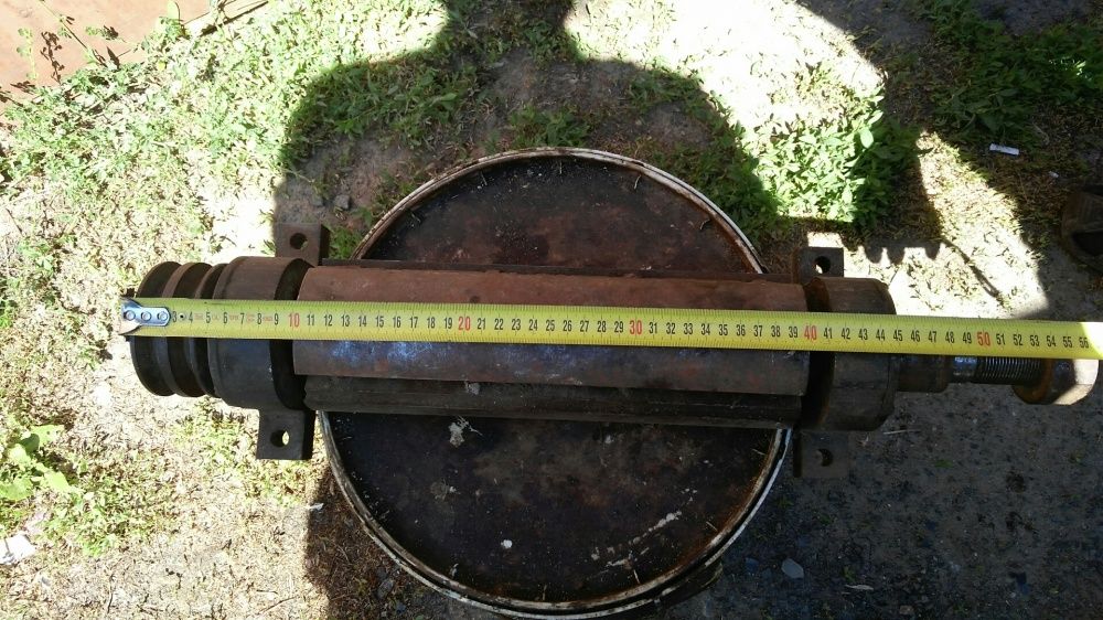 Продам вал промышленный стругальный для цыркулярки.