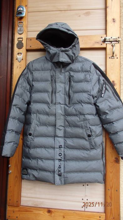 Kurka zimowa męska z kapturem Reserved Snowboard rozmiar 164.