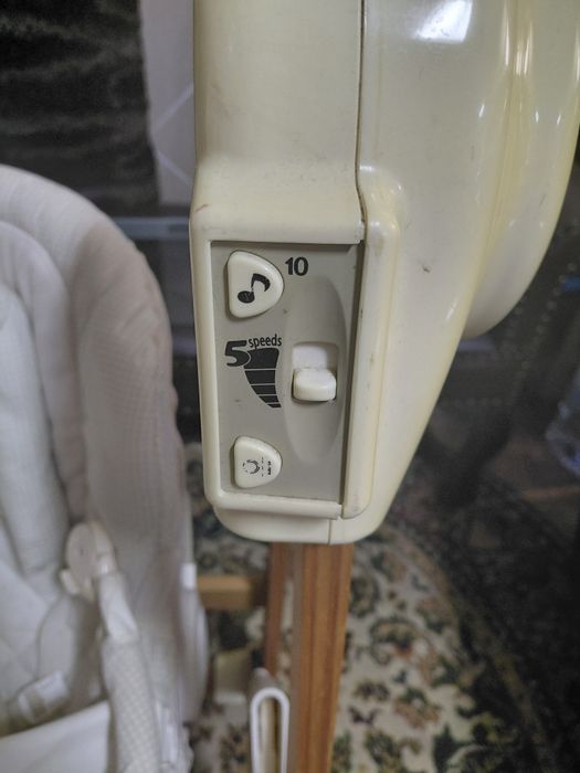 Balancé para bebé a pilhas