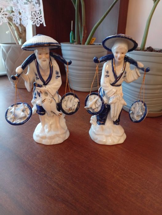 Figurki rybaków - porcelana w stylu rococo