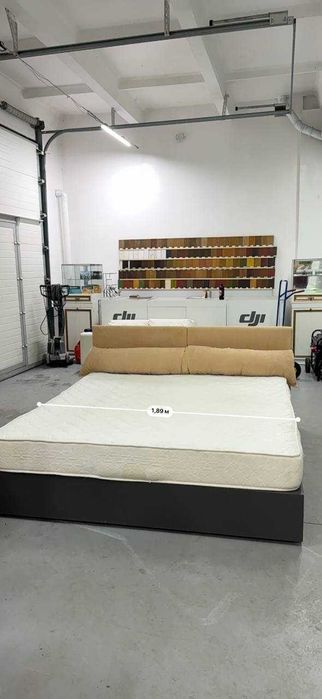 Ліжко з матрасом