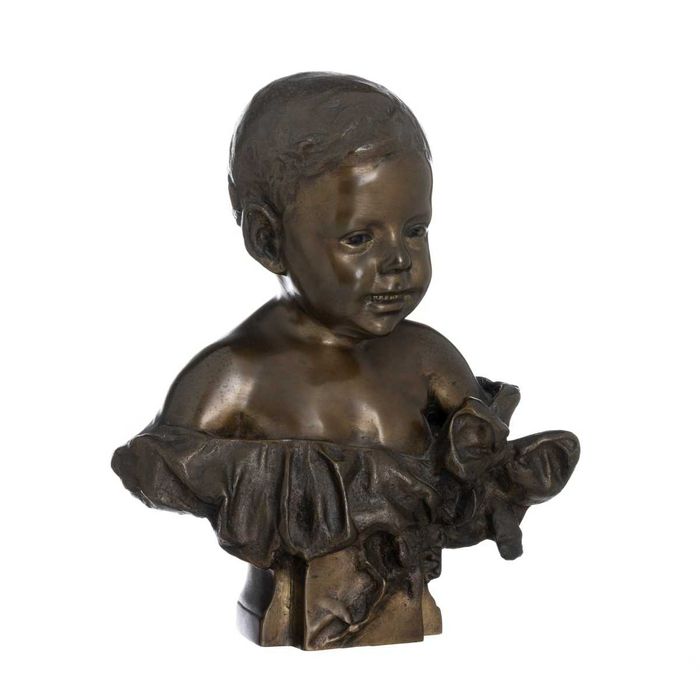 Escultura de Puttis, assinada