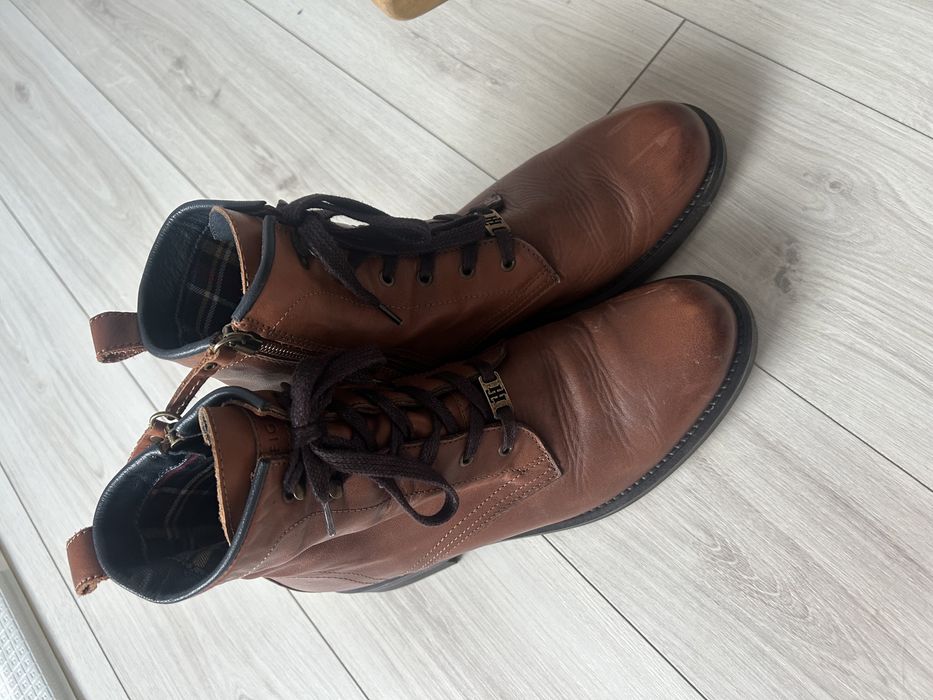Botki Tommy Hilfiger skóra 38 brązowe sztyblety