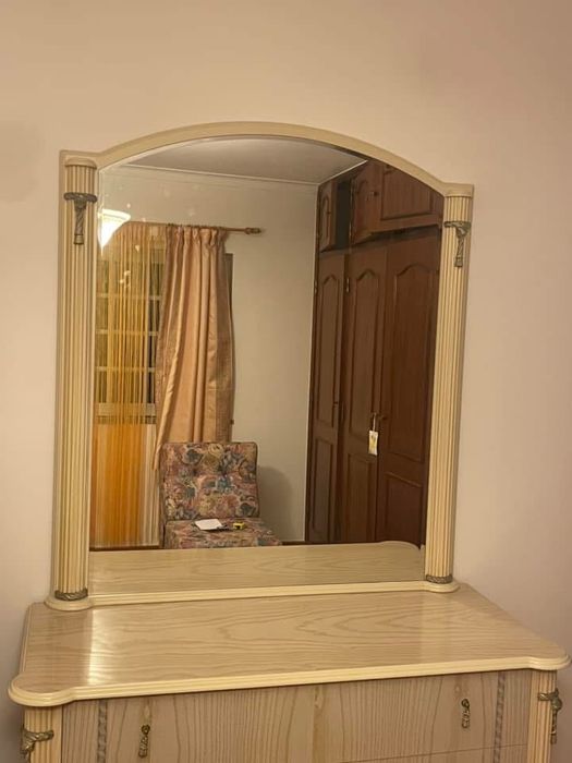 Comoda Quarto com Espelho