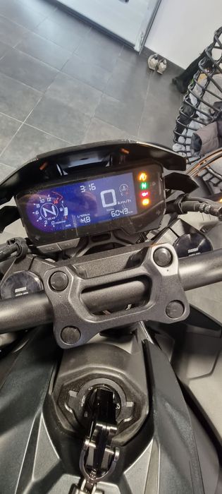 Honda CB650R Black Edition 95cv