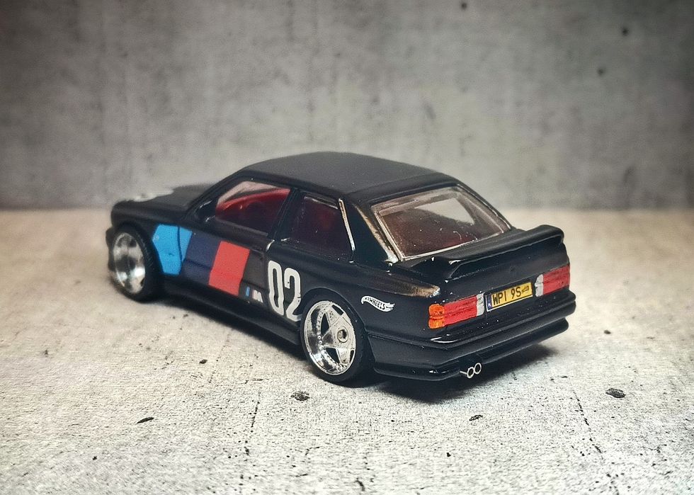 Model BMW M3 E30 Hot Wheels