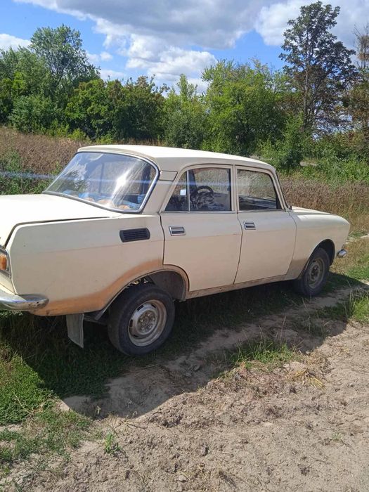 Продам москвич 2140