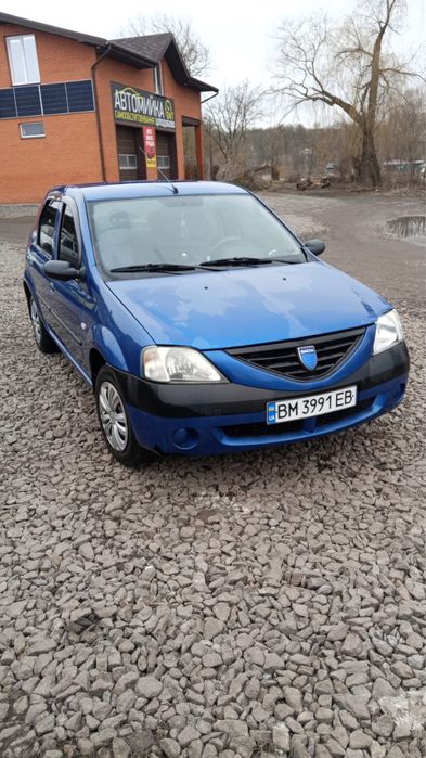 продам автомобіль Dacia Logan