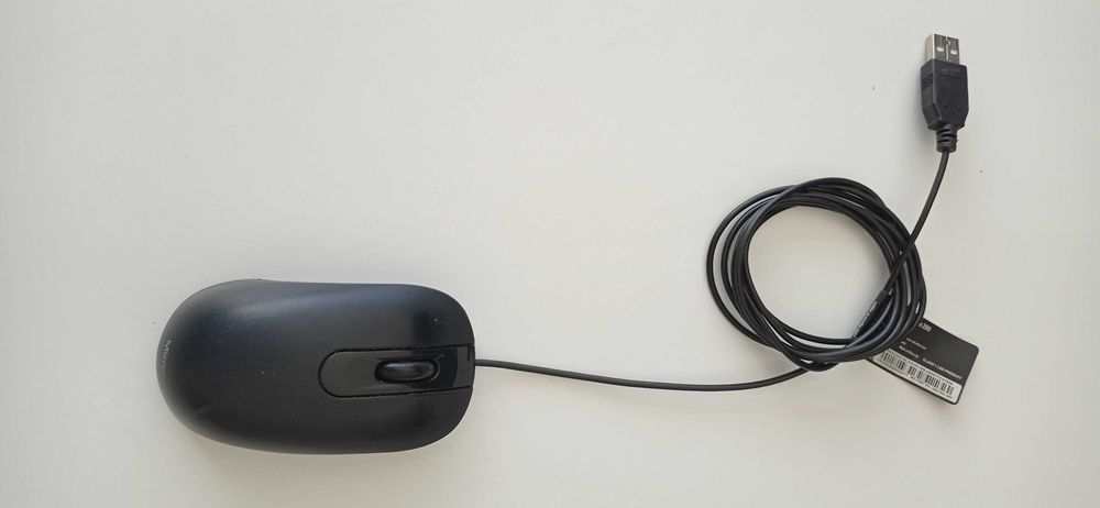 Microsoft 200 Keyboard with Mouse423107265634641921