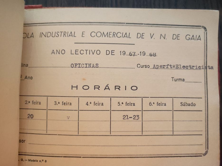 Livro de alunos Escola Industrial e Comercial de VNGaia 1967/68