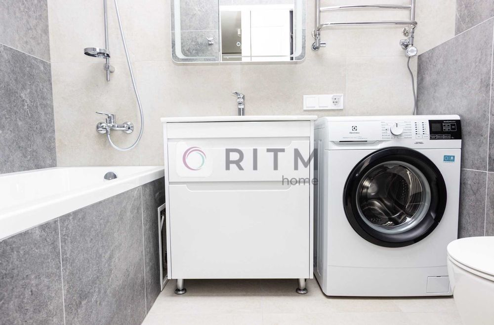 Продаж однокімнатна квартира з ремонтом в новобудові.