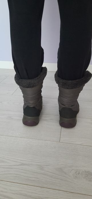 Продам дитячі чоботи Karrimor