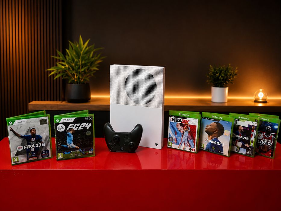 Xbox One S [4K] + Comando + Jogos [FC25, NBA2K22, Fortnite, Roblox]