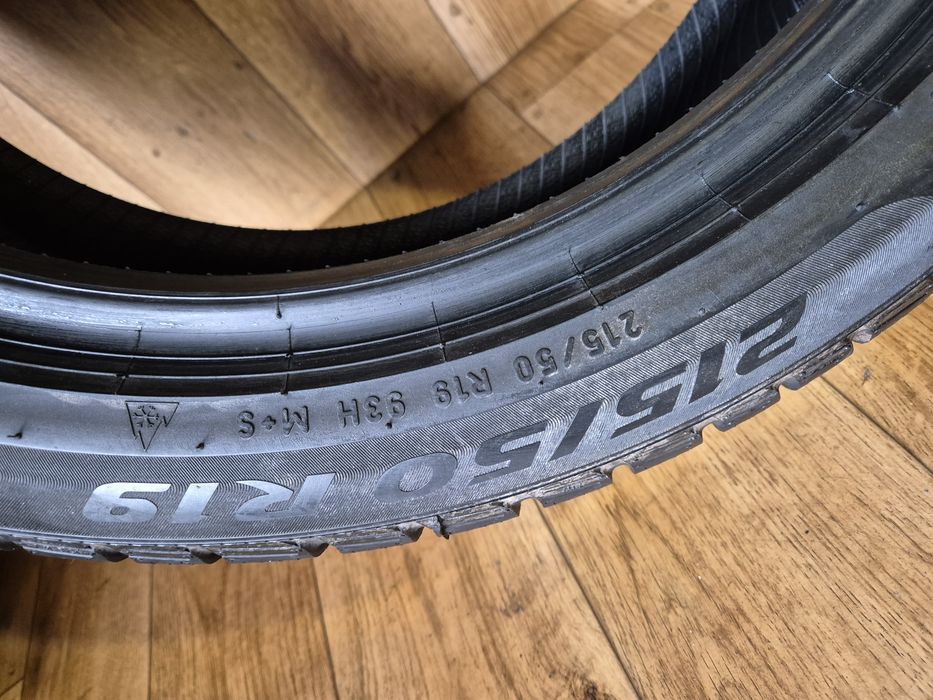 215/50/19 Pirelli komplet zima 7,7mm 20r