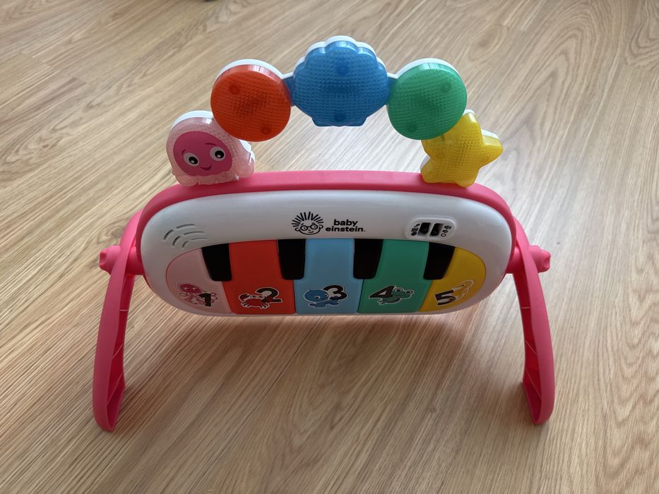 Tapete para bebe com piano