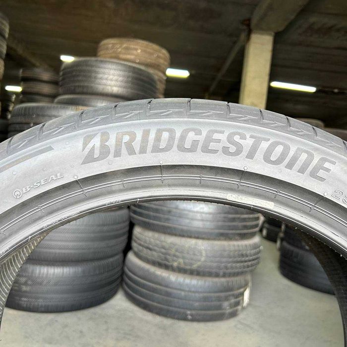 235/45 R21 BRIDGESTONE TURANZA ECO B-SEAL Шини б/у літо Склад