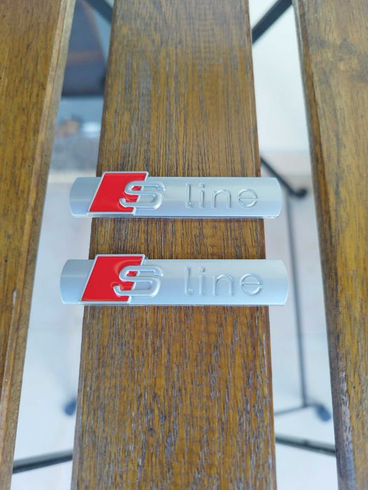 Conjunto de 4 unidades Símbolo / emblema S-line em metal