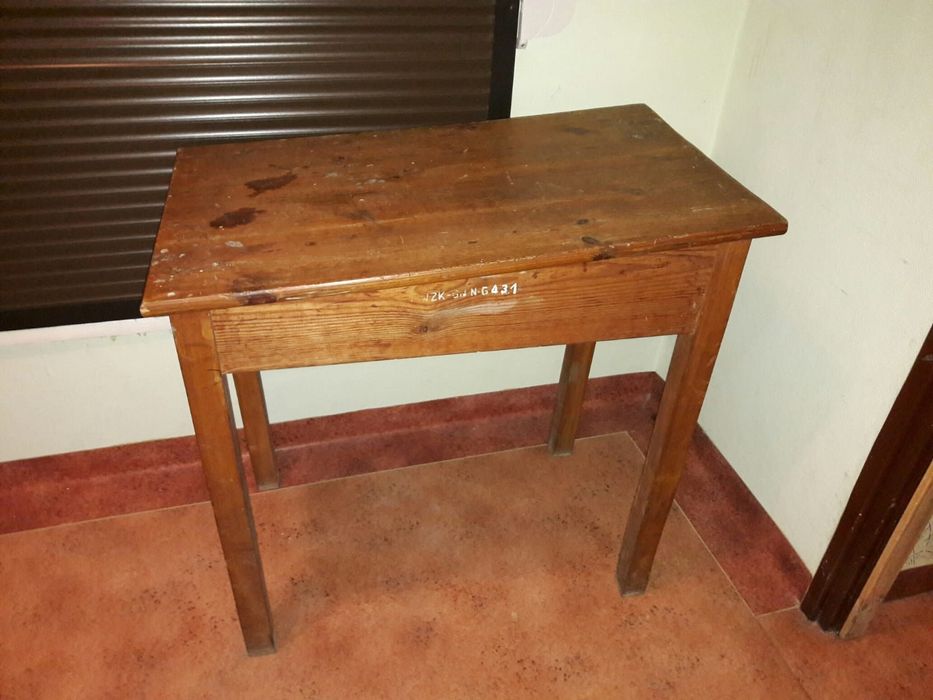 Stary Nietypwy Drewniany Stół Kreślarski Małe Biurko Stolik PRL