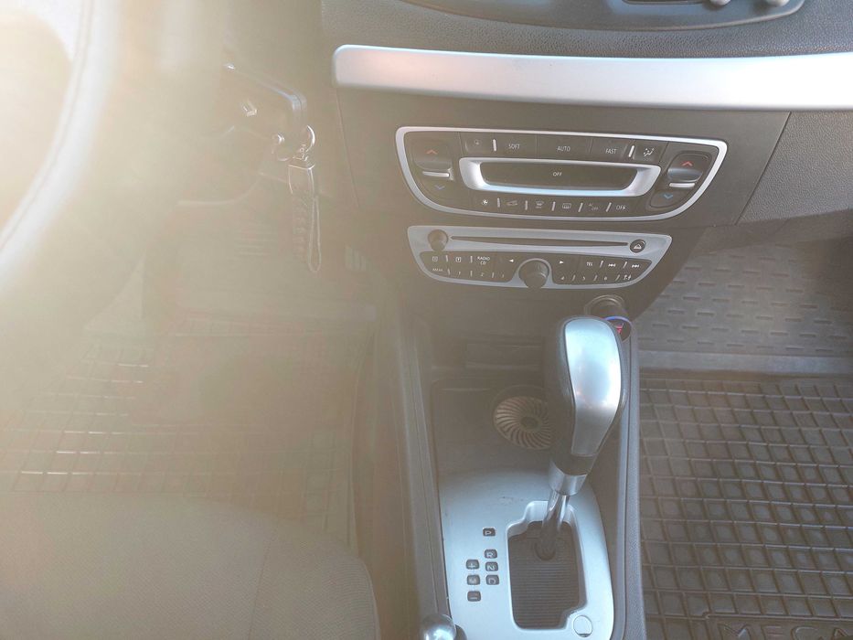 Продам Renault Fluence