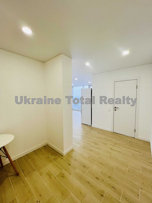 ЖК 4U 2к квартира в новому ЖК біля метро Академмістечко! Вул Наумова 1