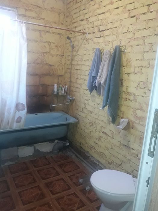 Продаж будинку в с. Слобода біля Центральної районної лікарні