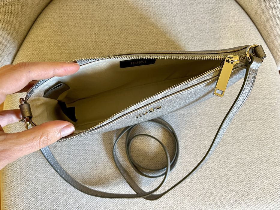 Mala Hugo Boss prateada