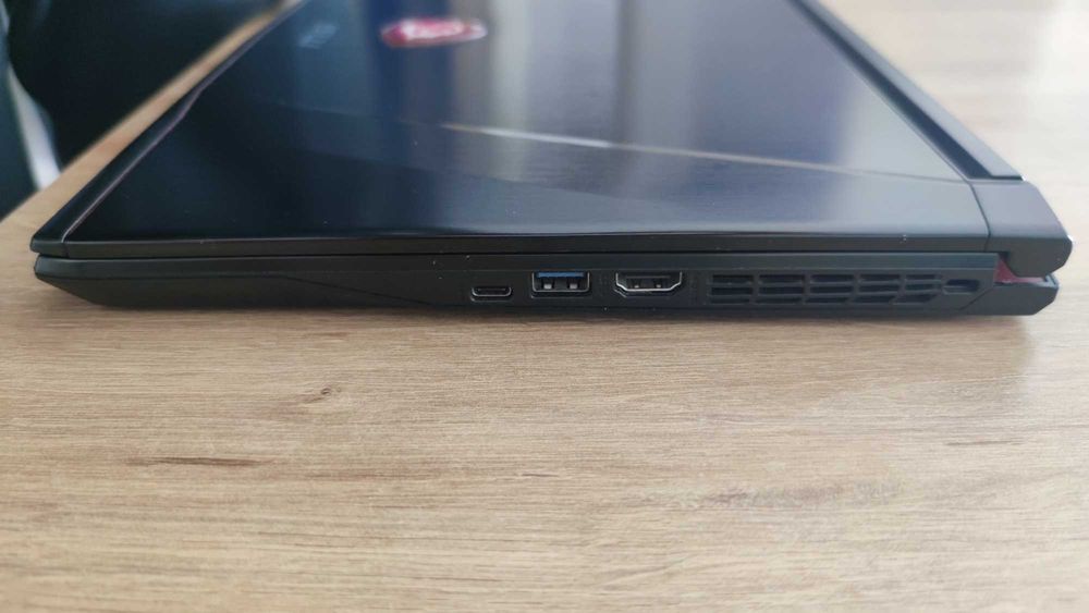 MSI GS43VR Phantom Pro, laptop 14"