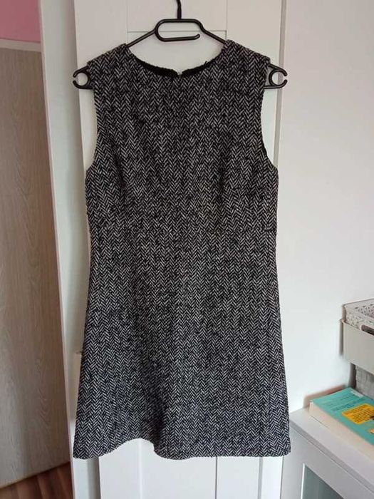 Sukienka z wełną Benetton