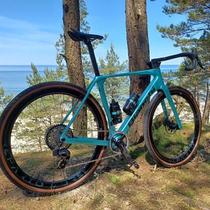 Bianchi impulso RC Reparto Corse SRAM Force Gravel