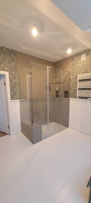 Lustra na wymiar, grafika na szkle