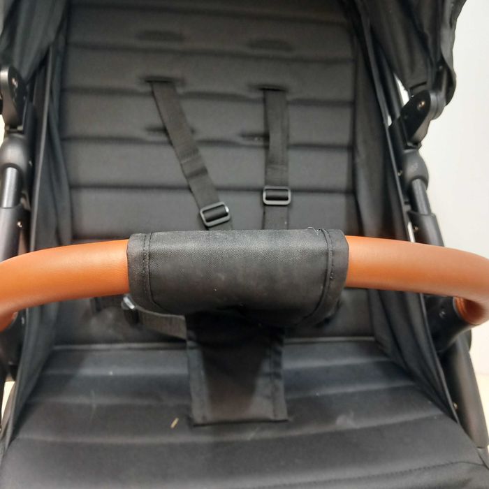 Wózek spacerowy Kinderkraft GRANDE PLUS  Czarny do 22 kg (B498)