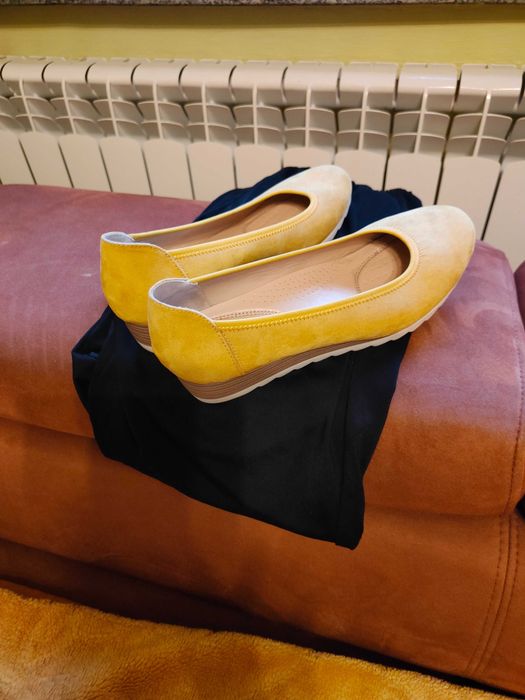 Buty na koturnie , jak nowe