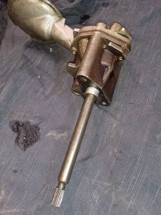 Масляный насос двигателя на ВАЗ 2101, 2107