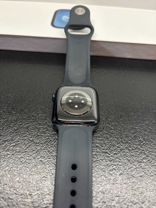 Apple Watch 9 41mm S/M GPS (Midnight)